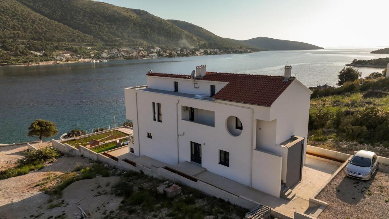 Apartments Suzy Šibenik Екстериор снимка