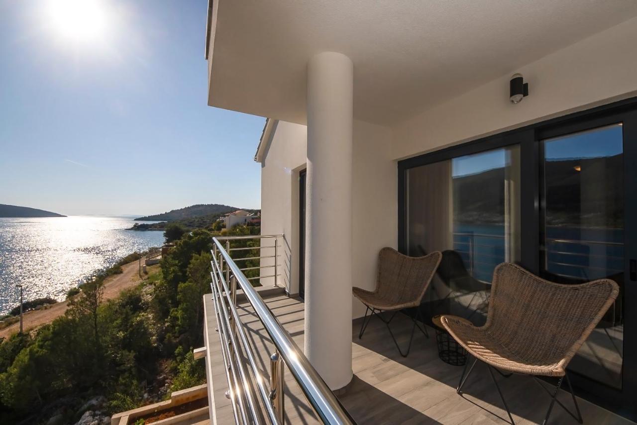 Apartments Suzy Šibenik Екстериор снимка