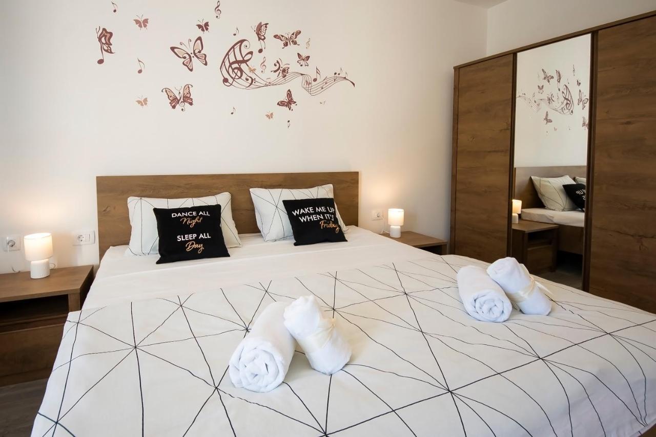 Apartments Suzy Šibenik Екстериор снимка
