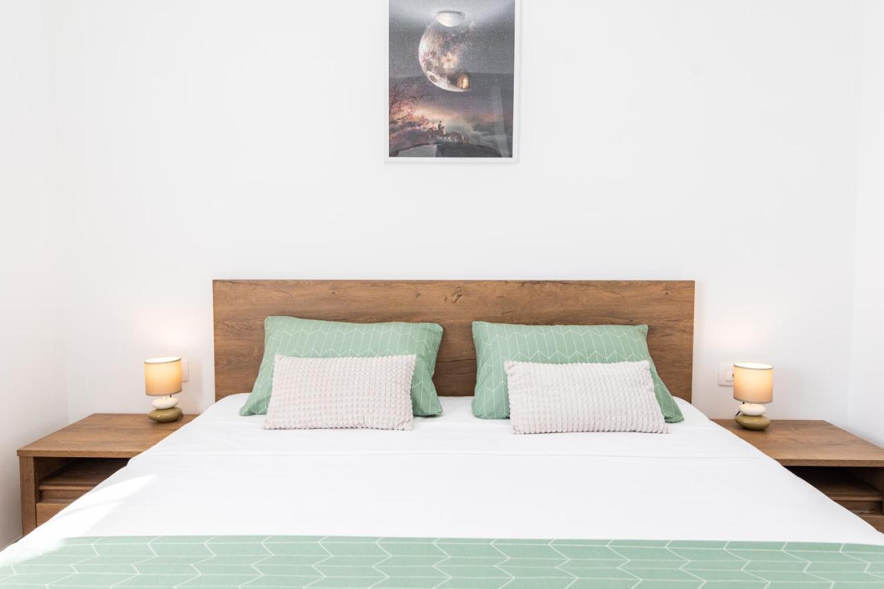 Apartments Suzy Šibenik Екстериор снимка