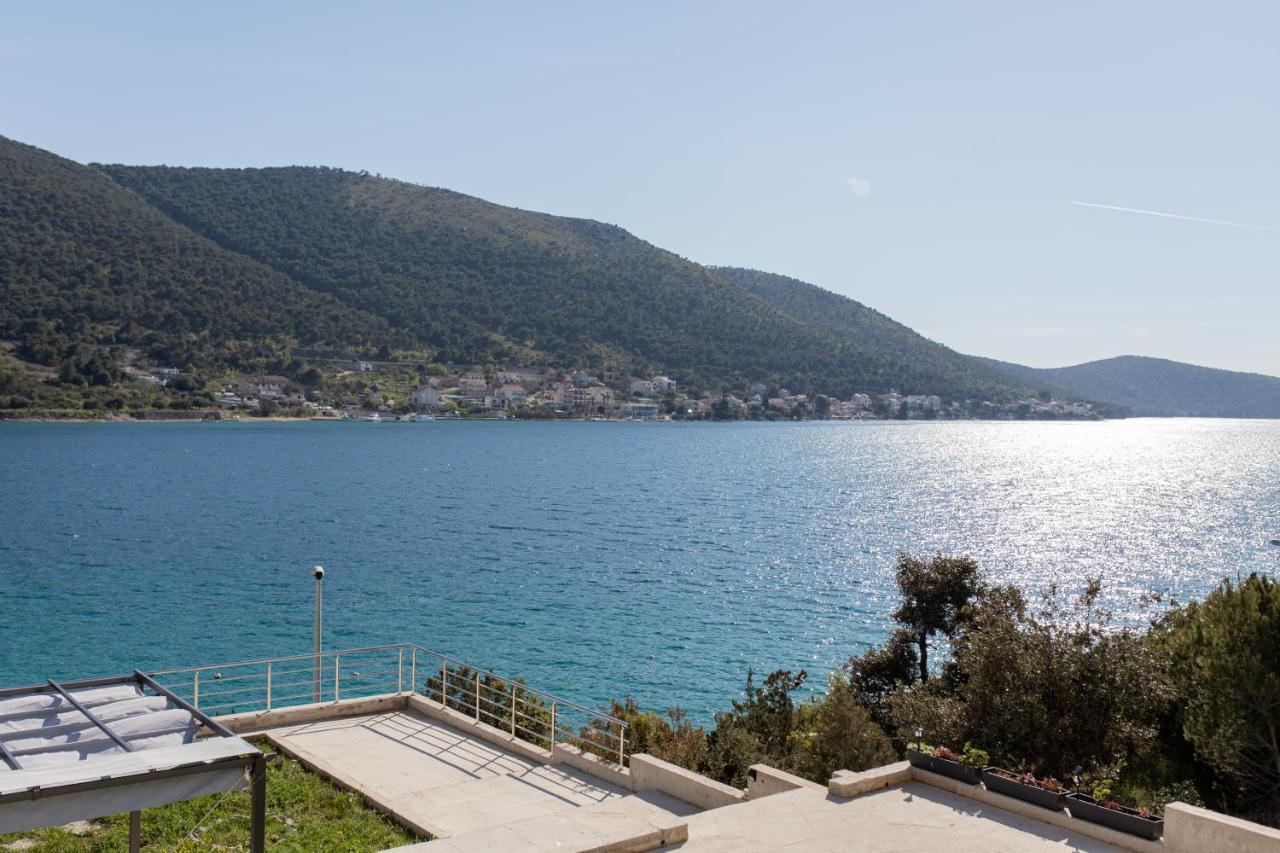 Apartments Suzy Šibenik Екстериор снимка
