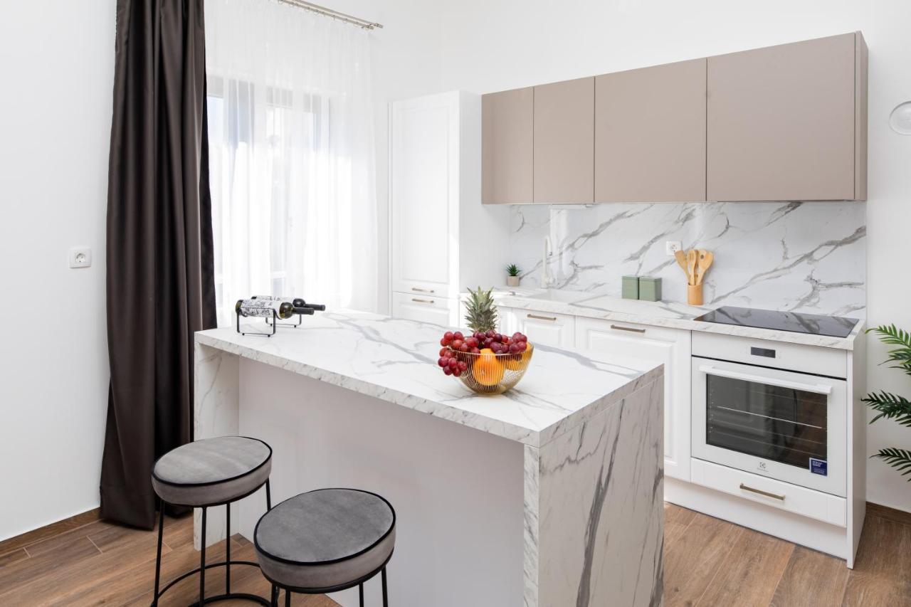 Apartments Suzy Šibenik Екстериор снимка