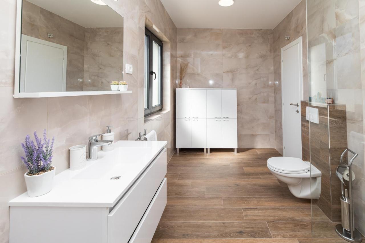 Apartments Suzy Šibenik Екстериор снимка